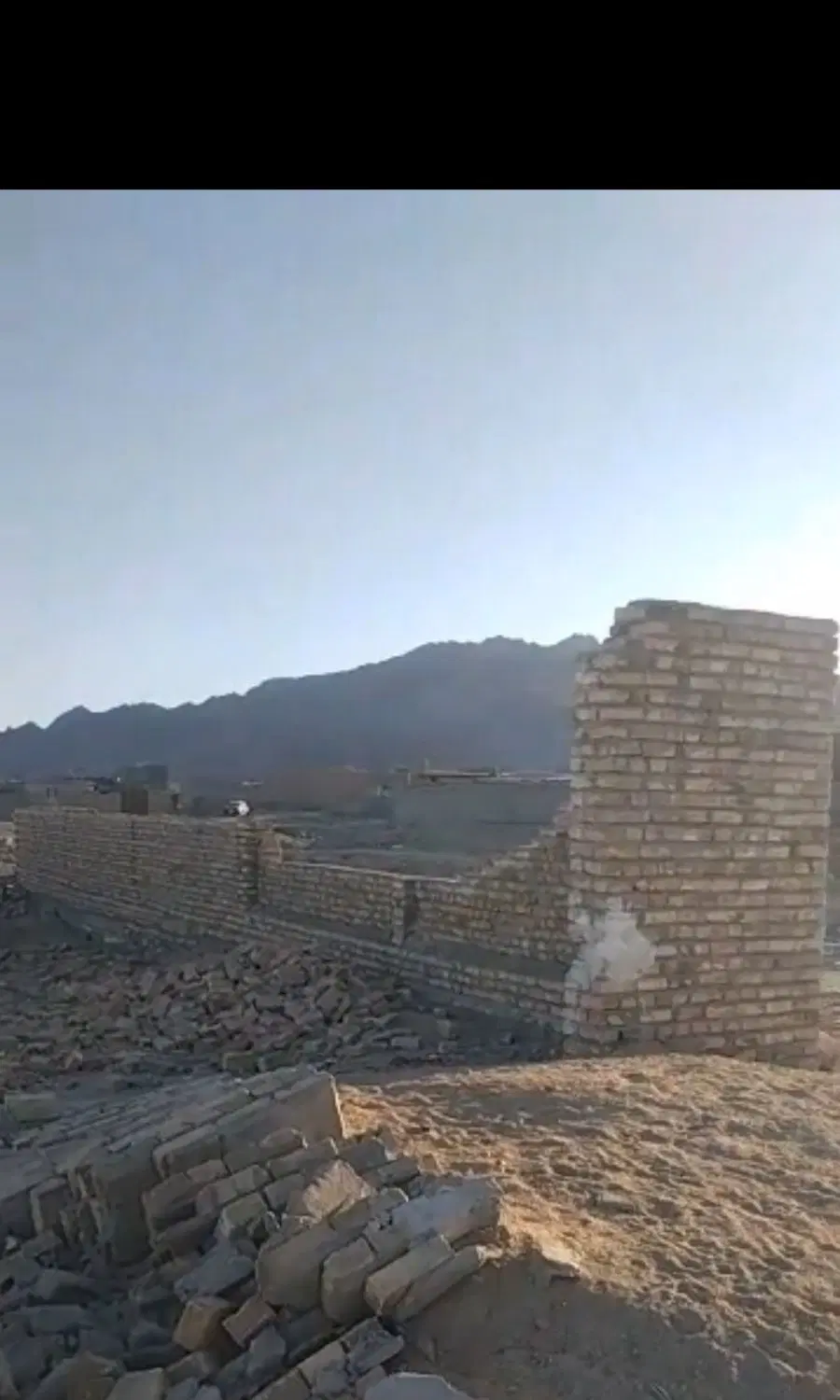 زمین منزل اب به مساحت ۲۲۰متر