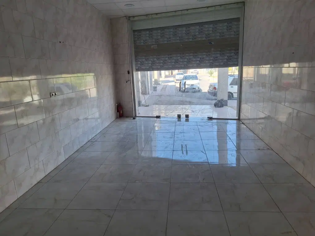 مغازه تو بازارچه فاز ۵