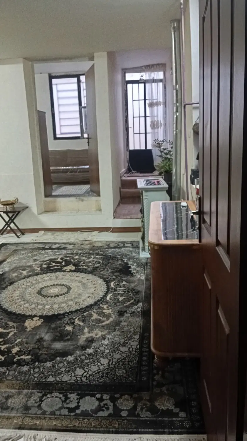 اجاره خانه تک کلیده