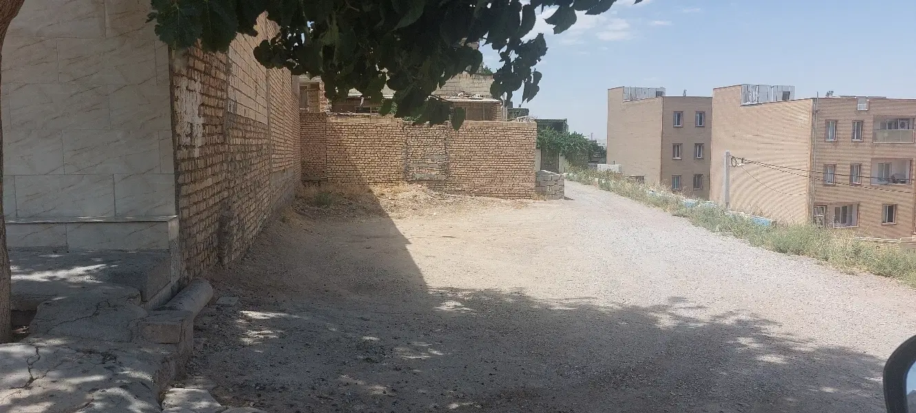 فروش یک قطعه زمین