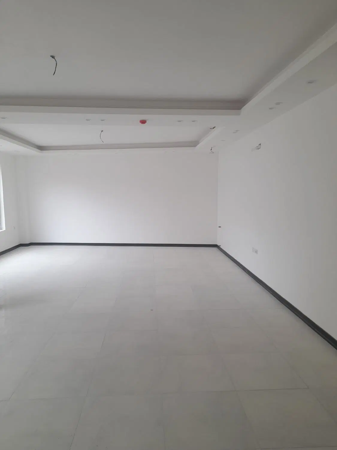 فروش فوری اپارتمان سه خواب کوچه نوشاد