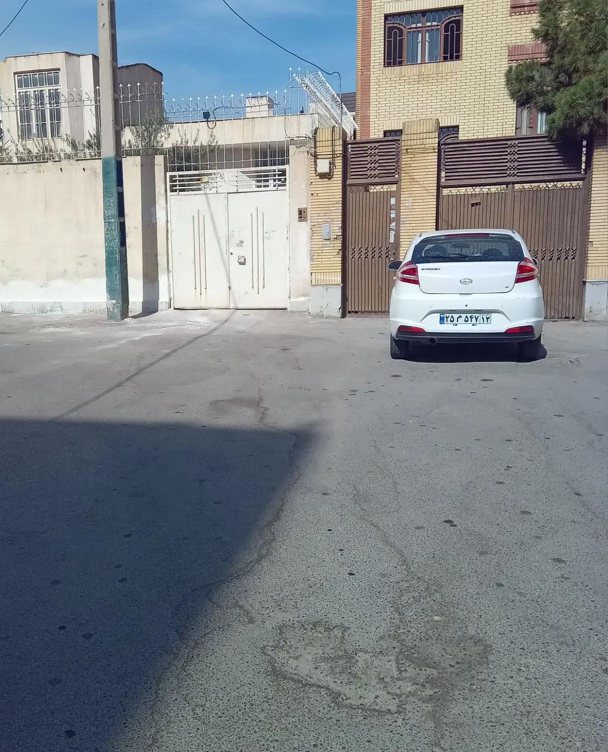 ویلایی دربست