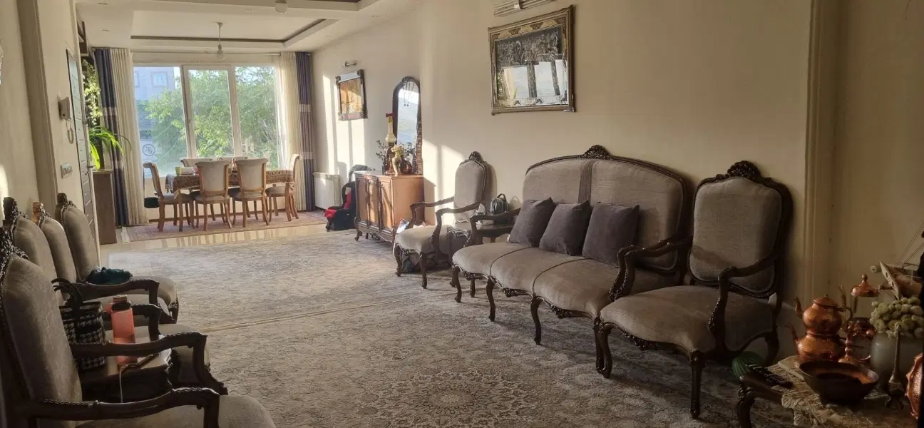 ۸۰ متری_همکف_غرق نور