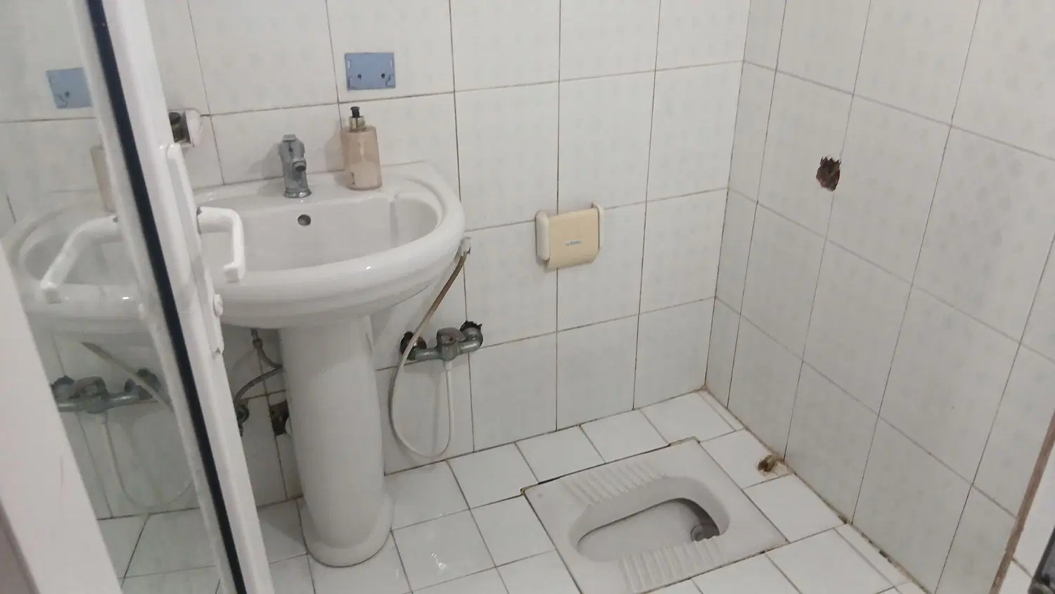 ویلایی یک خاب حیاط دار