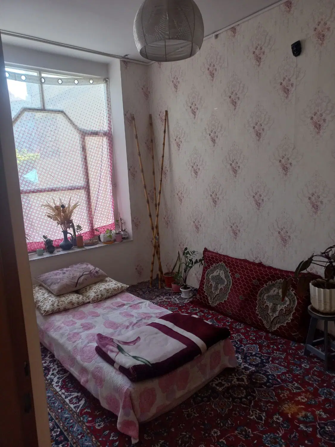 واحد ۱۲۰متری درطرقبه حصارگلستان