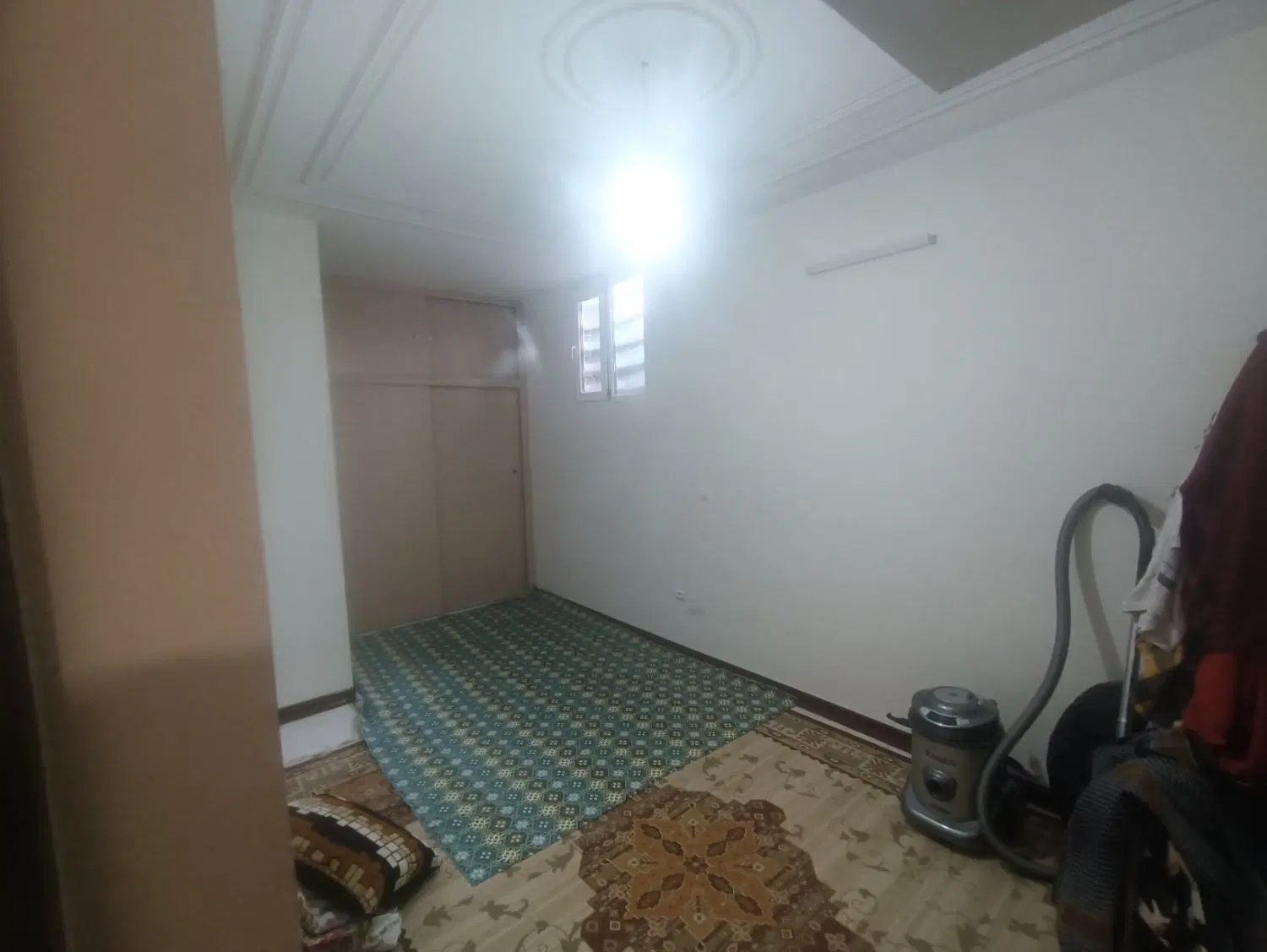 کلنگی قابل سکونت خیابان ابوحامد بهترین لوکیشن