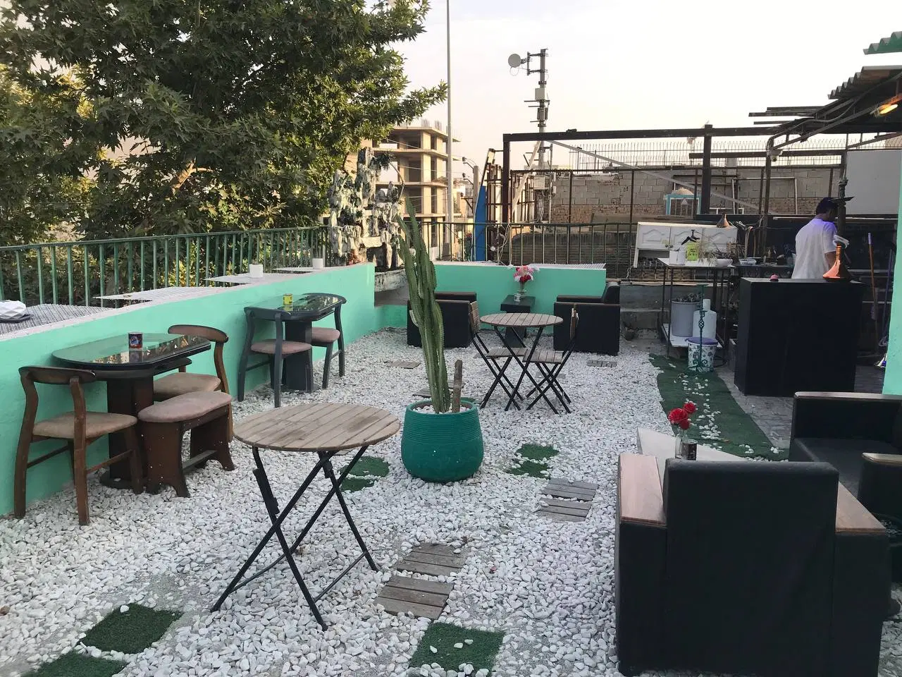 اجاره کافه رستوران با وسایل