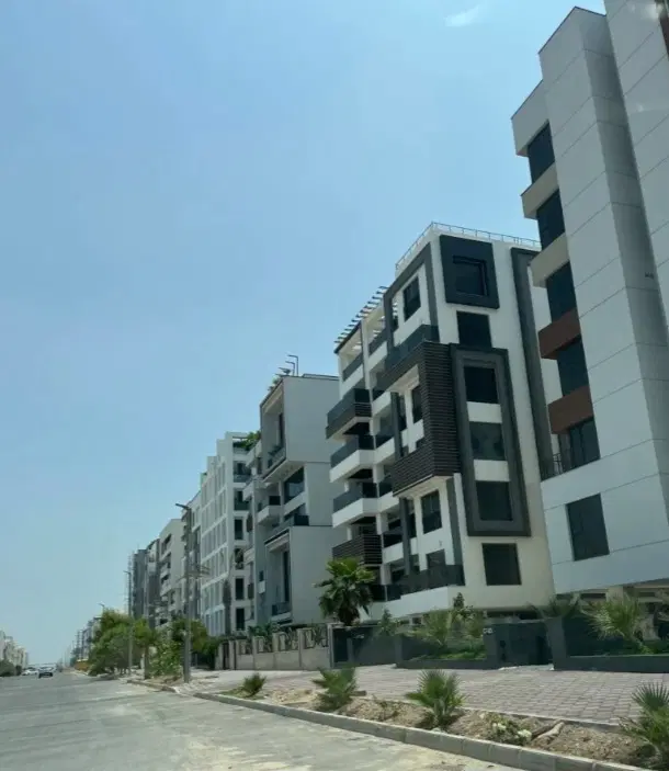 زمین فاز هفت شهرک صدف ۵۶۰ متر