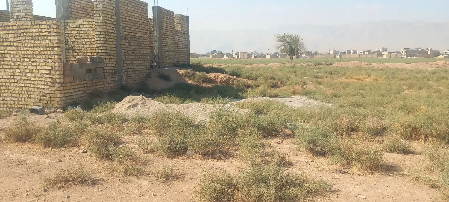 زمین جرسقان