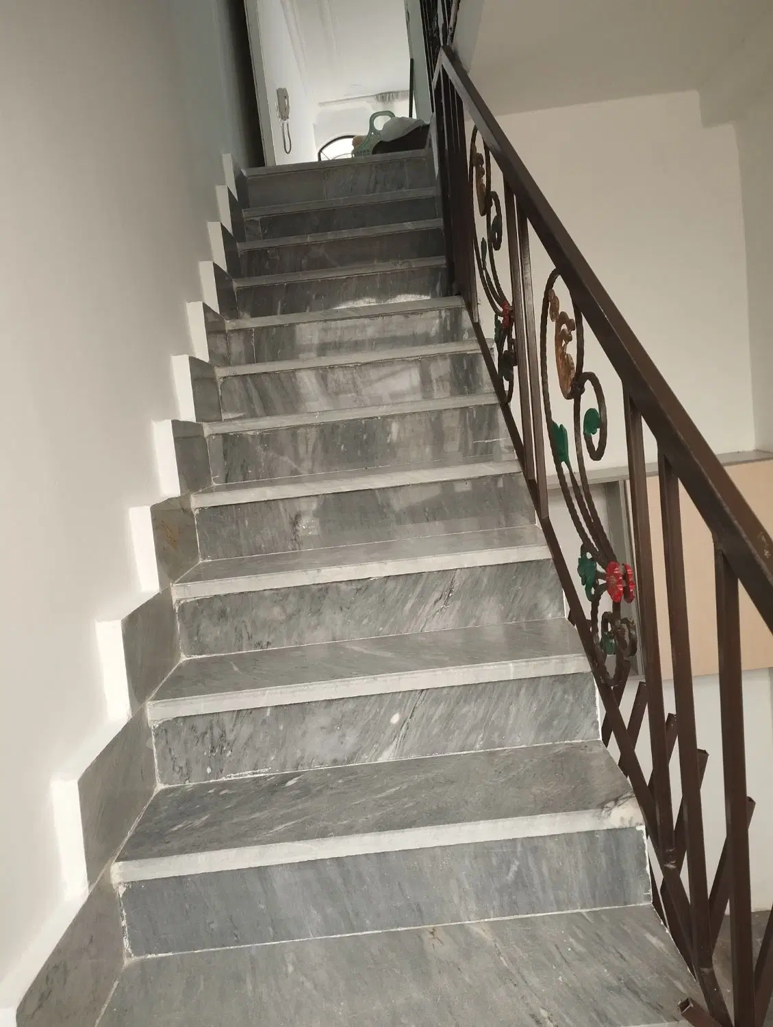 اجاره یک باب منزل مسکونی