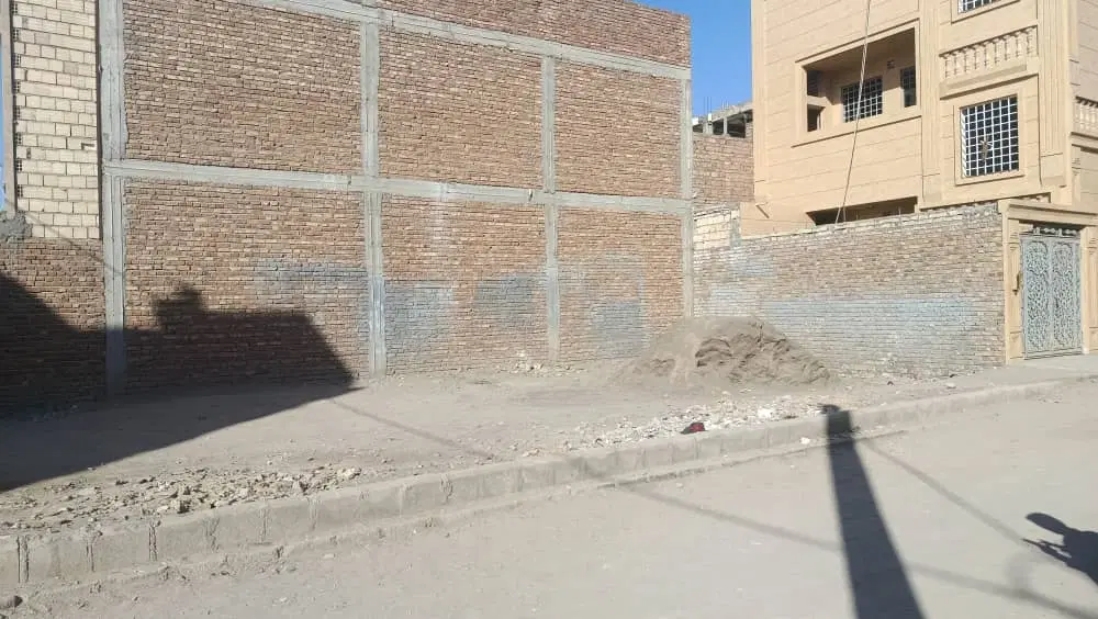 زمین دونبش شمالی خیابان نبوت