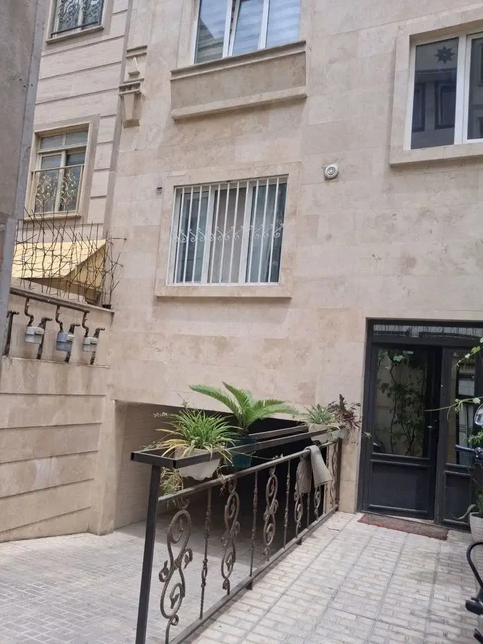 آپارتمان ۷۰ متری ۲ خواب