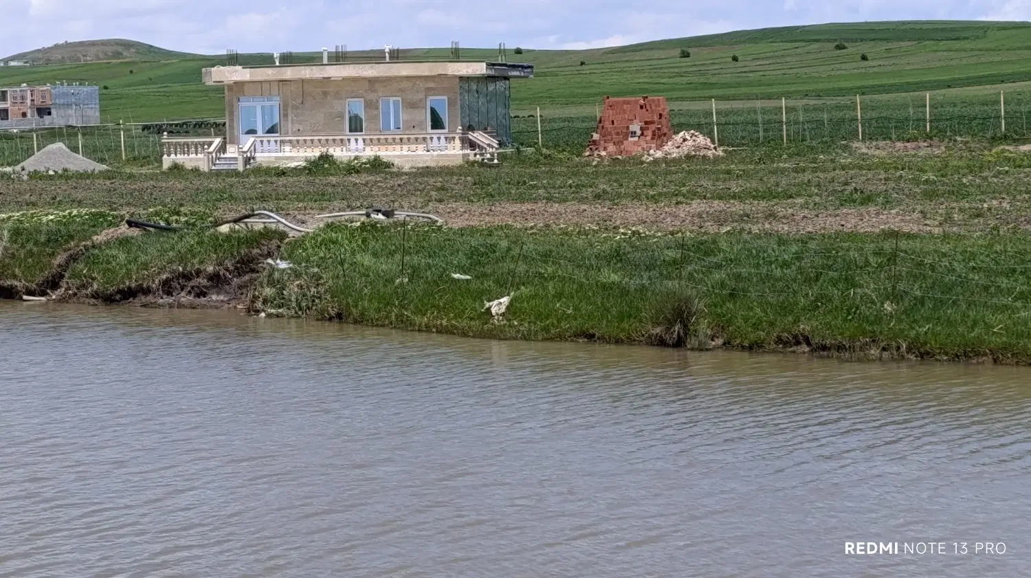 زمین کشاورزی آبی دگرماندرق نمین ویلکیچ