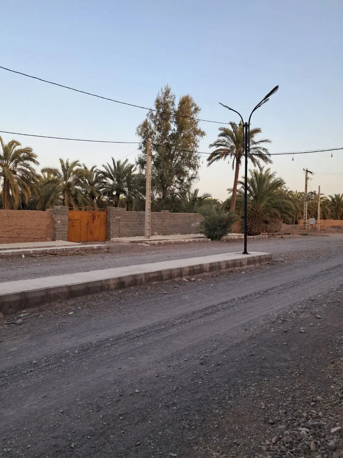 یک عددباغ باموقعیت مکانی تجاری ومسکونی عالی