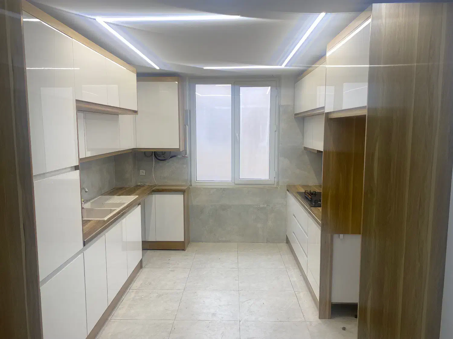 فروش آپارتمان ۷۷متری با پارکینگ اختصاصی