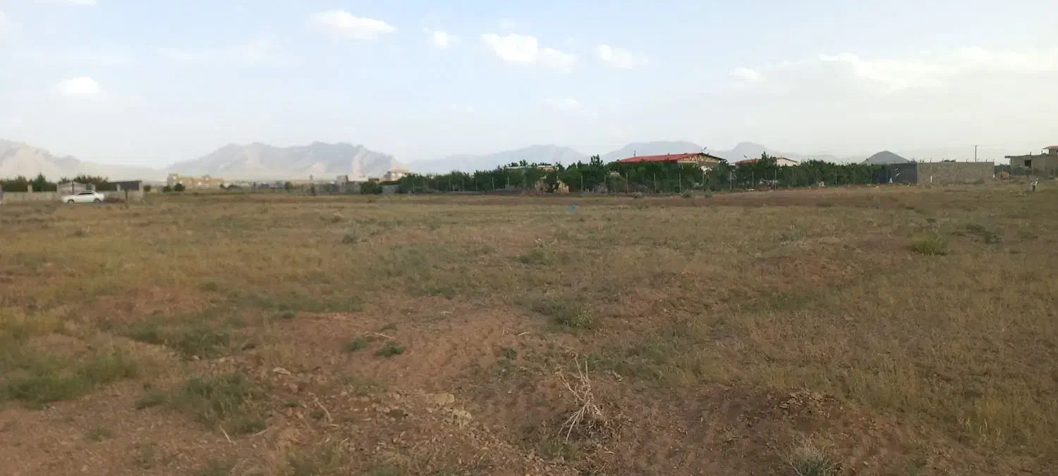 زمین کشاورزی ، خیابان کشی شده