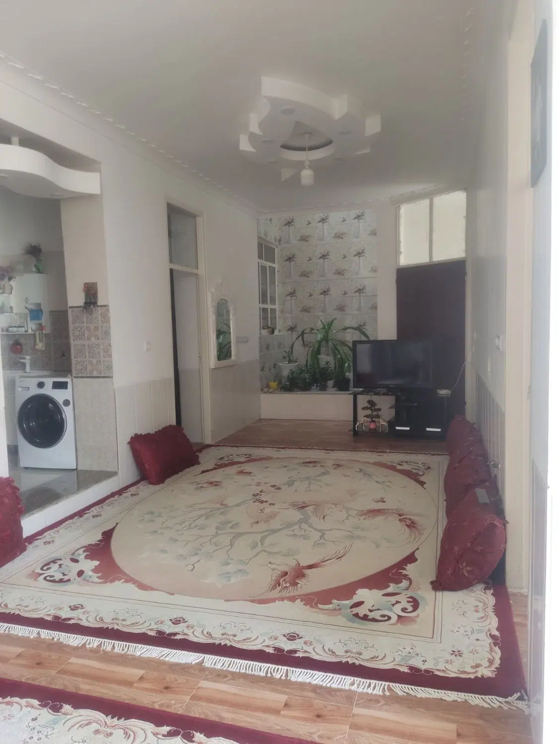 فروش منزل دو طبقه ویلایی در مرودشت