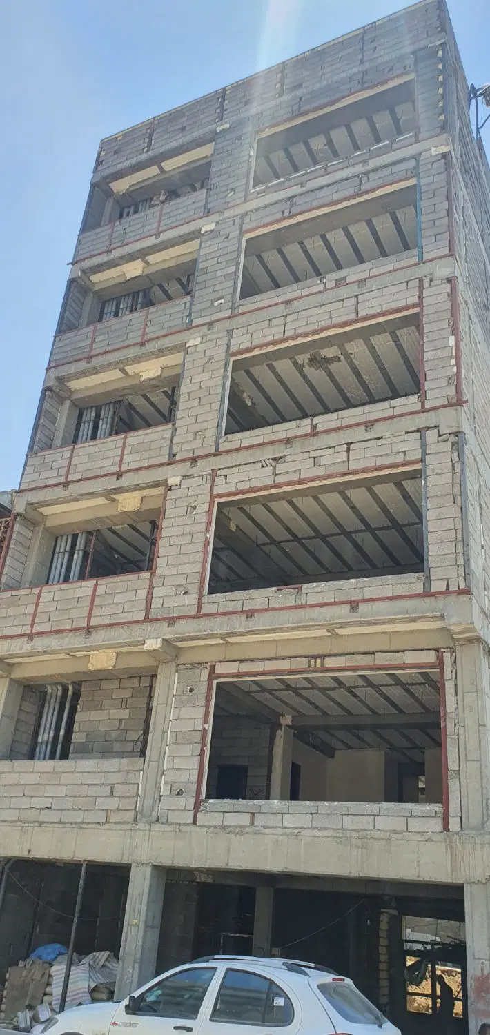 آپارتمان ۱۲۱ متری تک واحدی خیابان ستاره
