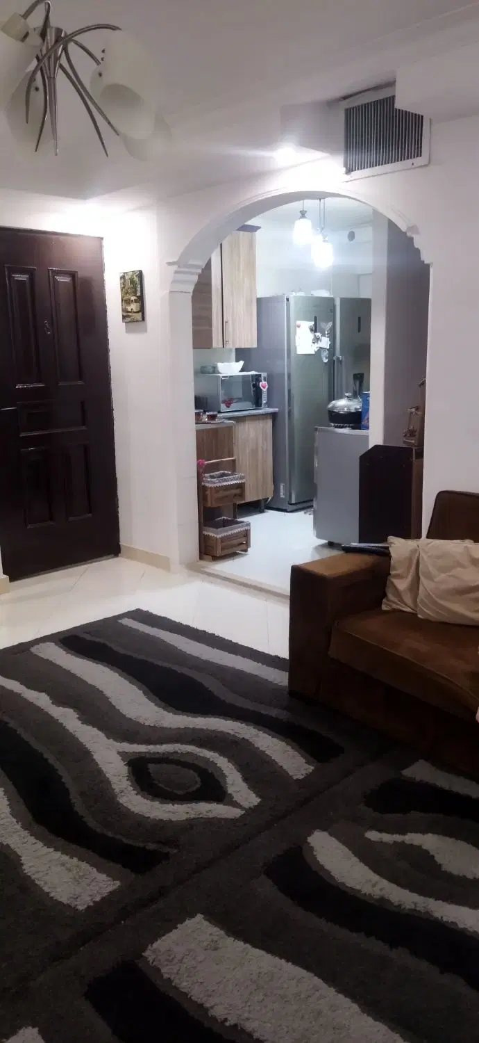 اجاره ۶۵ متری اختر غربی روبروی مترو