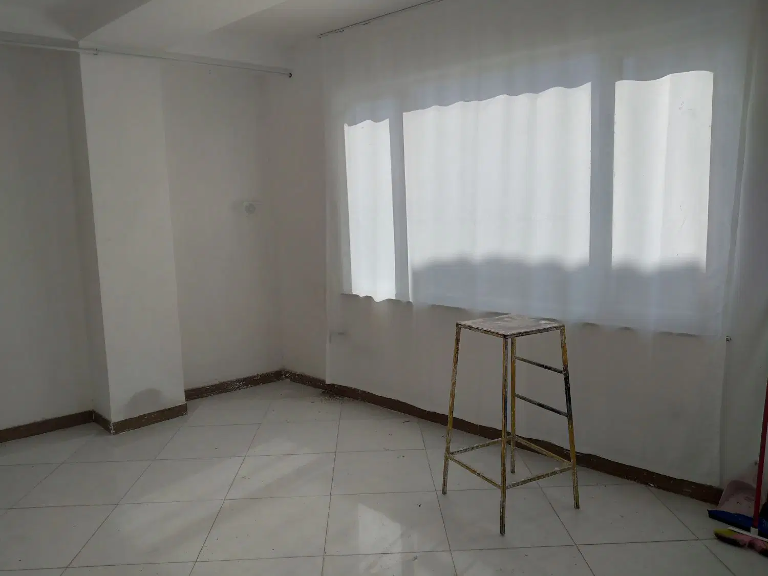 سویت ۴۰ متری و ۵۰ متر حیاط