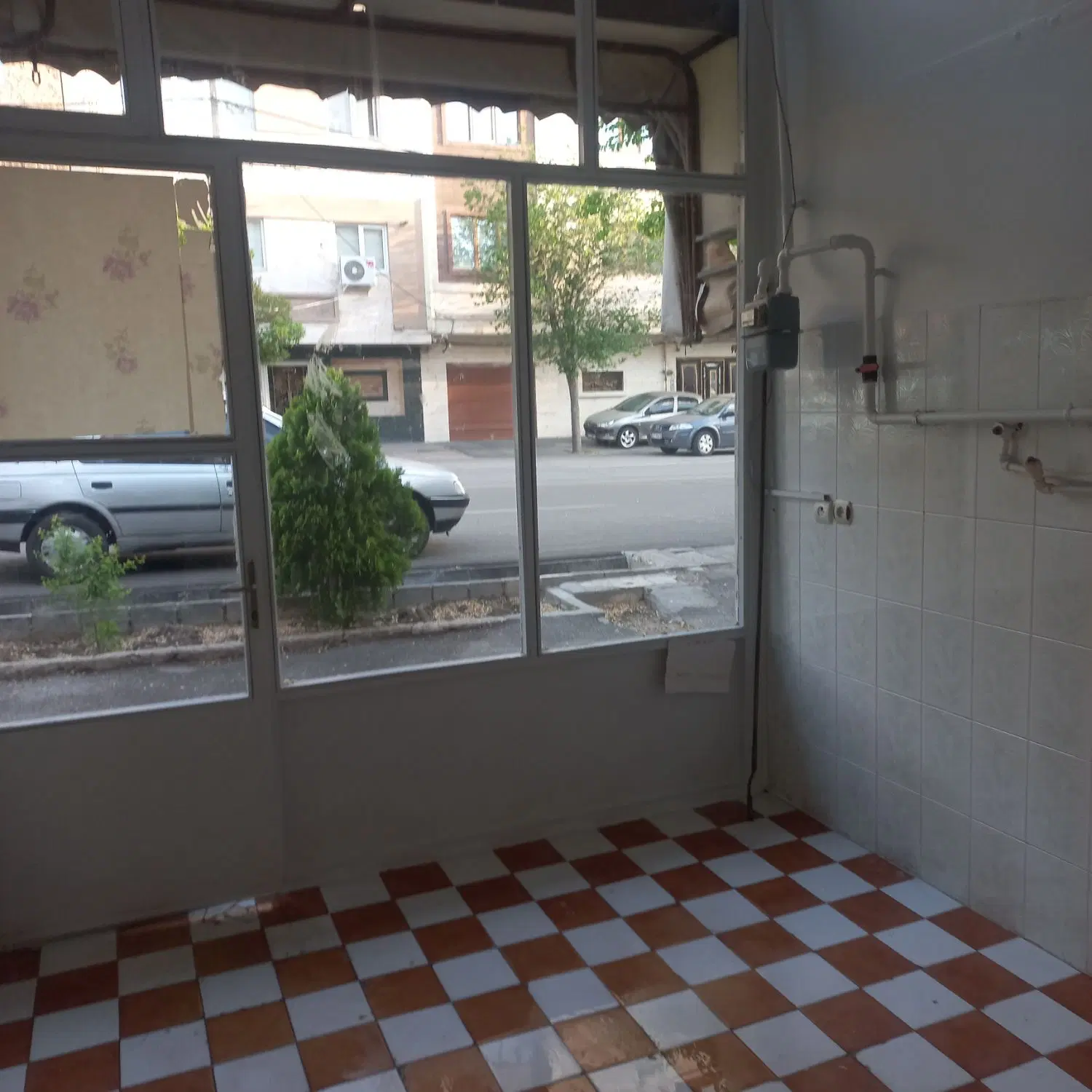 اجاره یک باب مغازه منظریه