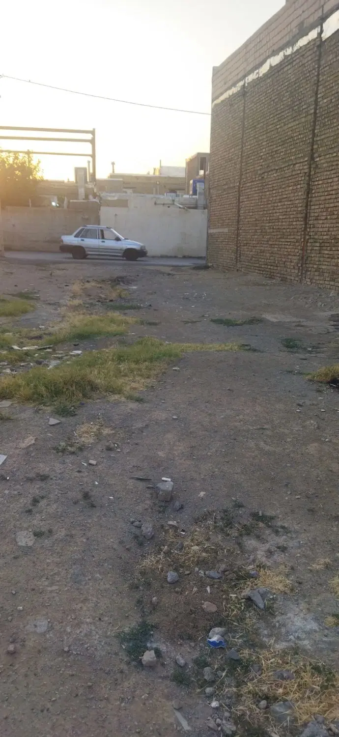 زمین مسکونی