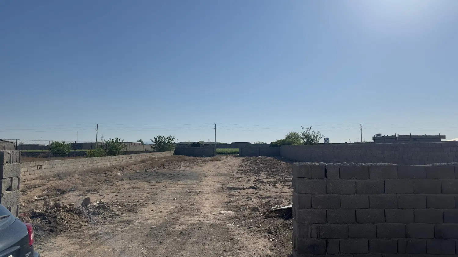 زمین ۱۰۰۰ متری شهرستانک رباط کریم سند تک برگ