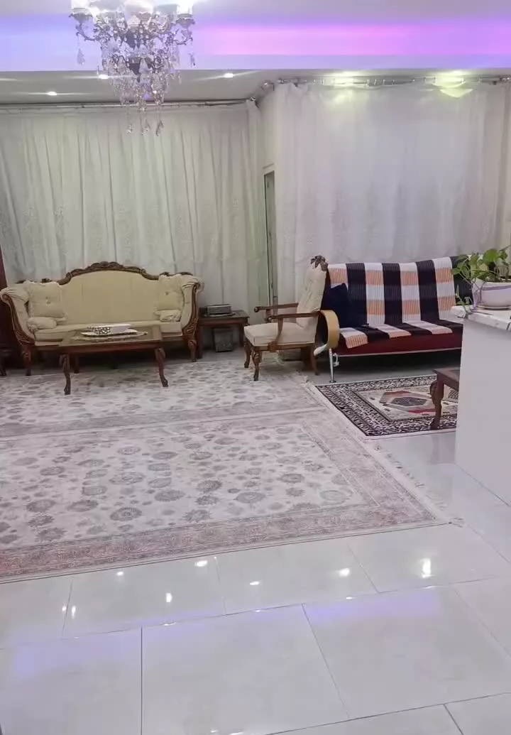 واحد80متری بافایل های مشابه از2900_تهران_خادم اباد