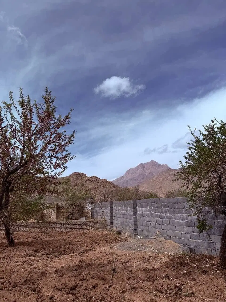 زمین نیر
