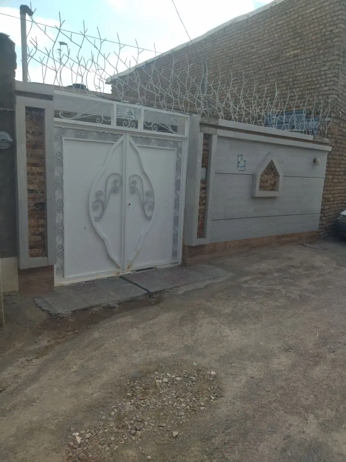 خانه فروشی رئیس 7
