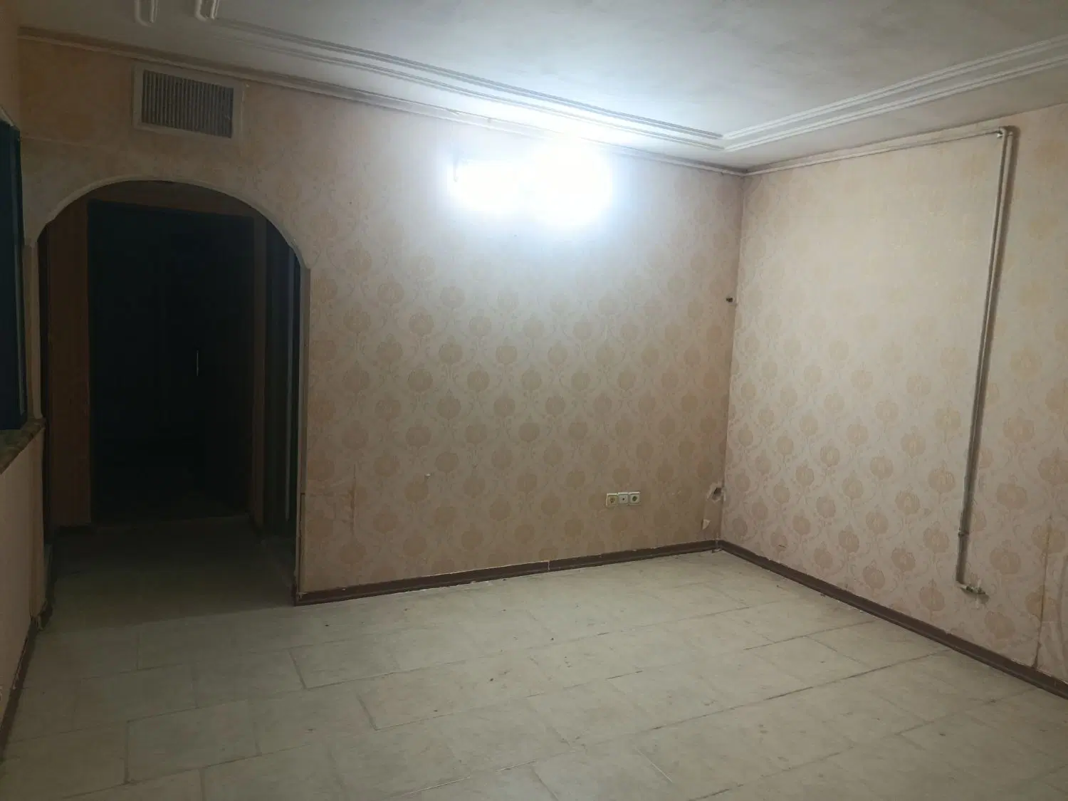 مسکن هم. فروشی  طبقه 1 2 3 ویلای فروشی  زمین فروشی