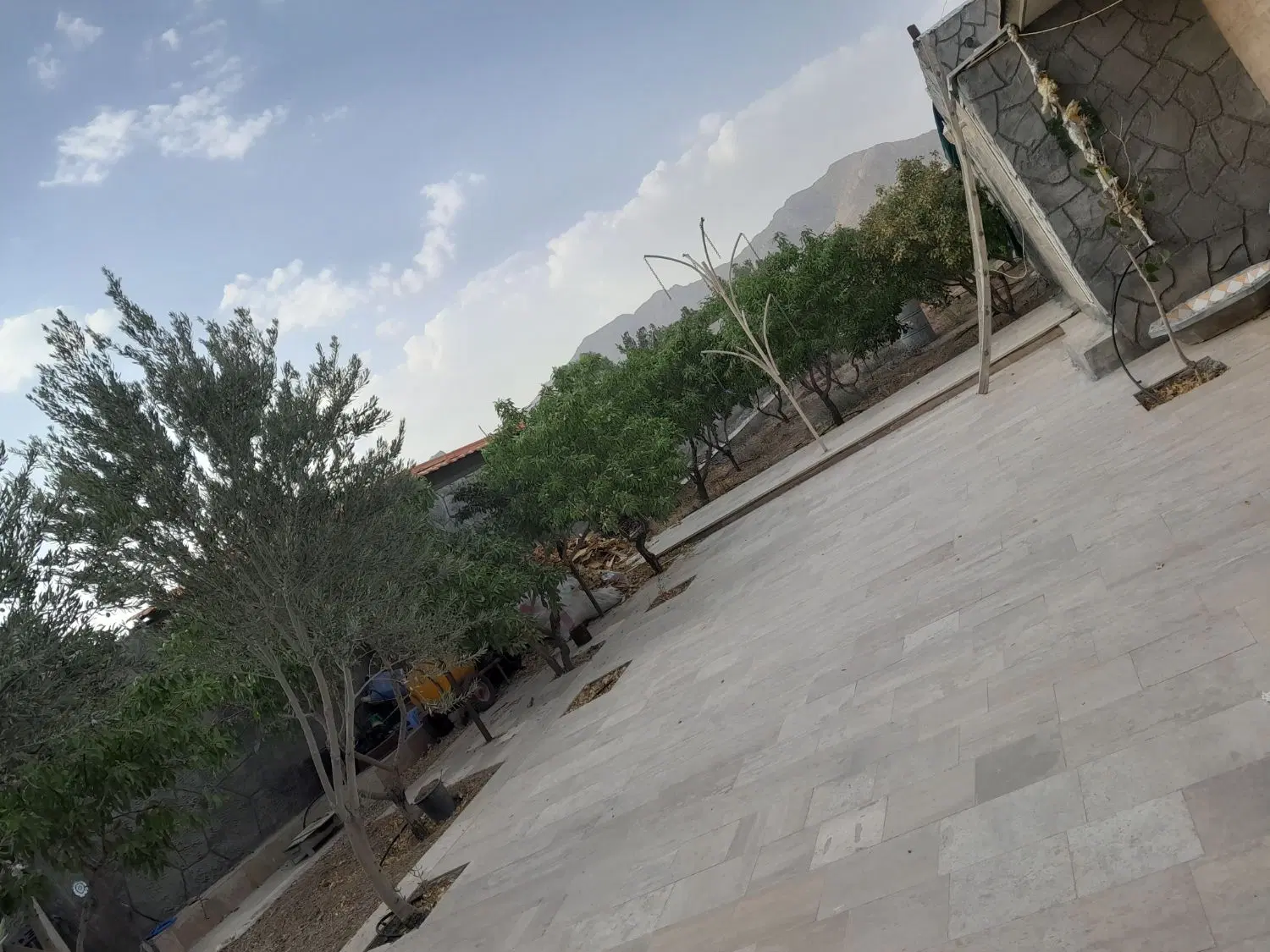 باغ همت اباد