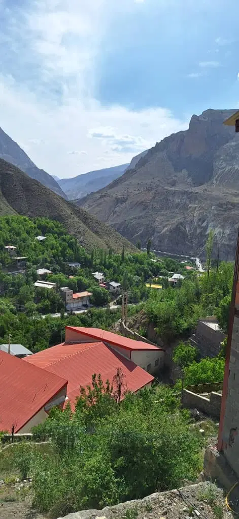فروش زمین وانا