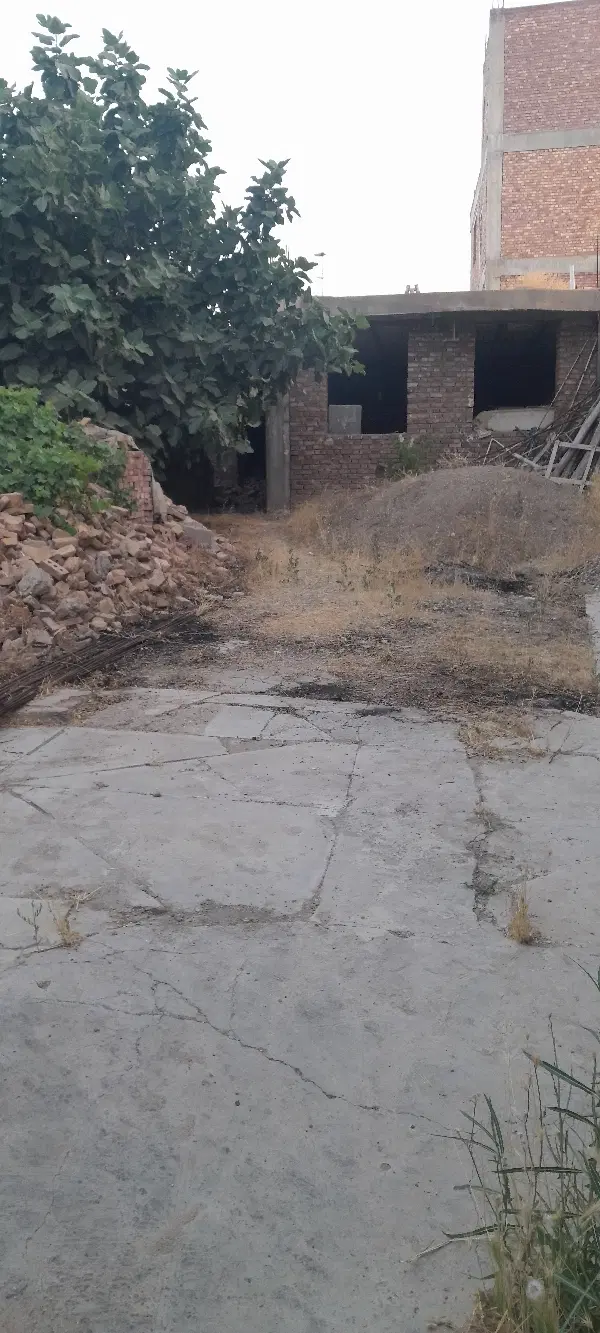 فروش خانه نیمه ساخت210