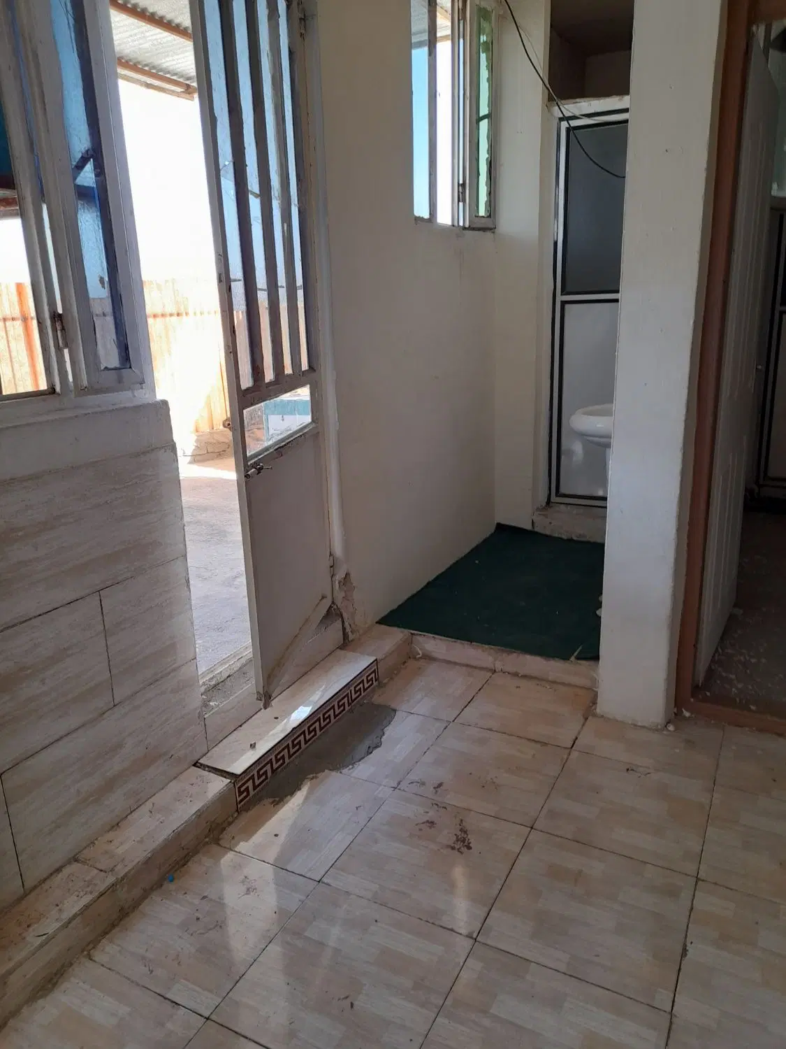خانه هفتاد متری اجاره چهار راه رشیدی