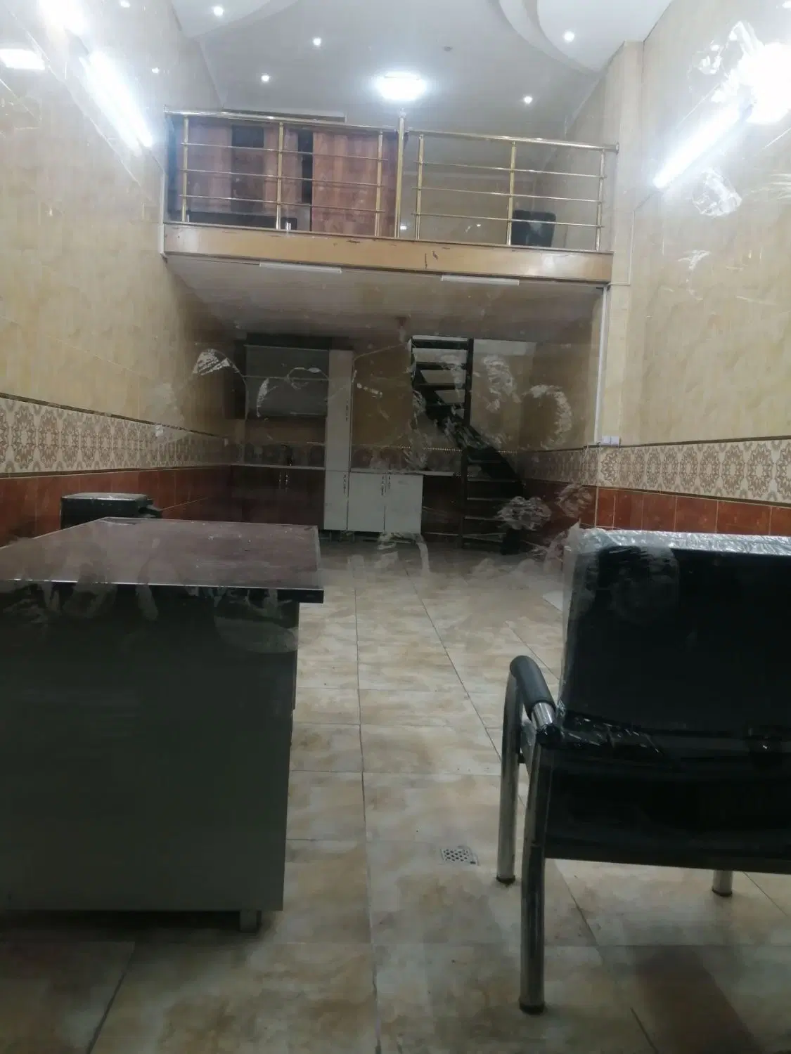 مغازه رهن و اجاره