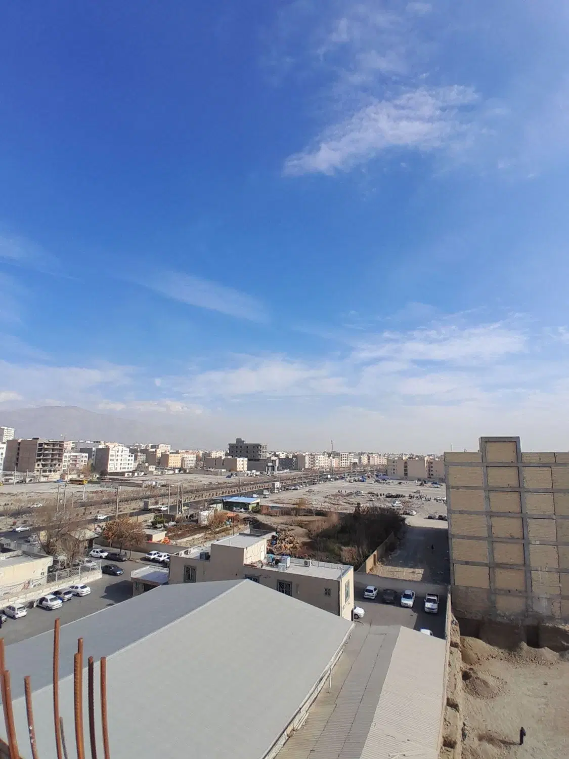 ملک کلنگی ازشماساخت ازمابابهترین متریال بازارگریدA