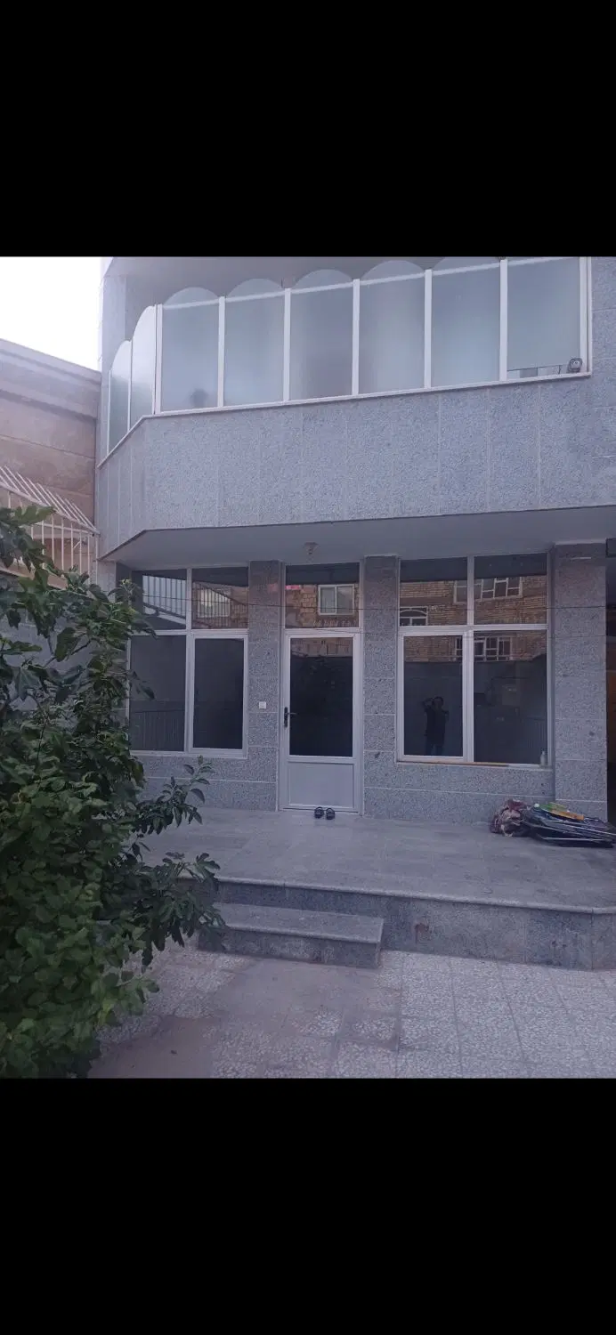 ۳۰۳متر زمین تجاری  بر بلوار دانشجو
