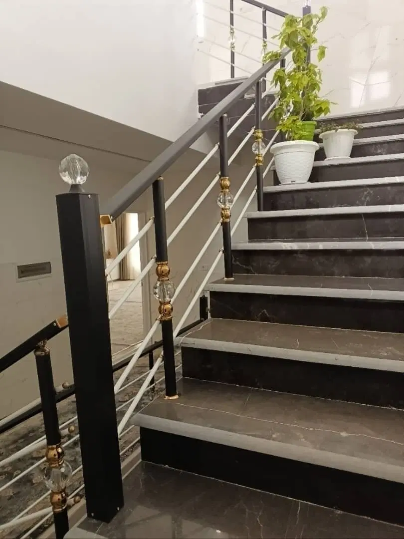 فروش منزل مسکونی تجاری بلوار آزادگان