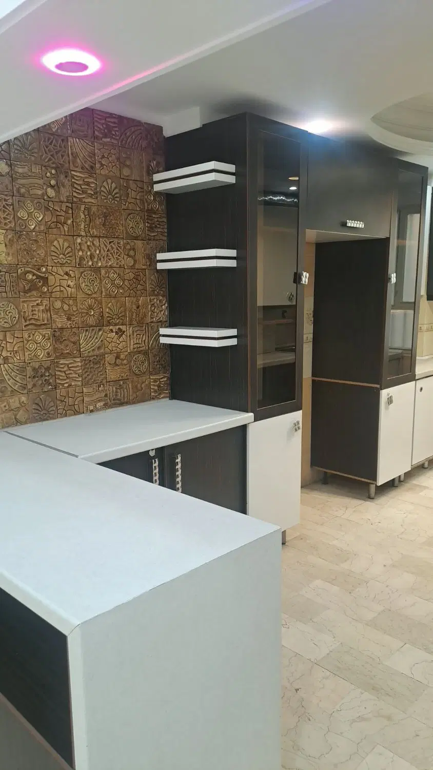 ۱۰۰متر دوخواب امکانات گامل