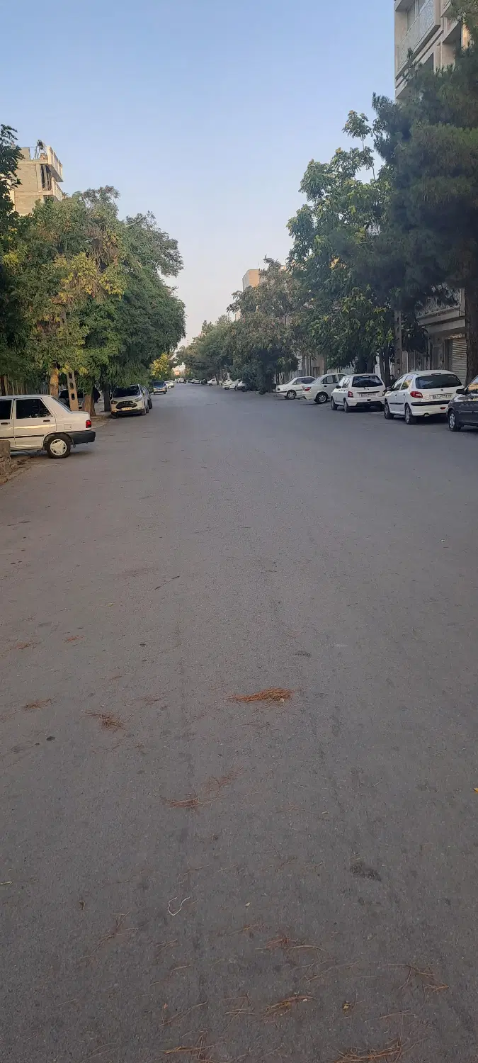 آپارتمان سه خواب تک واحدی پارکینگ آسانسور