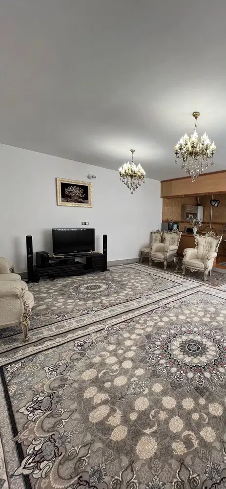 خانه ویلایی فروش فوری دوطبقه باهم