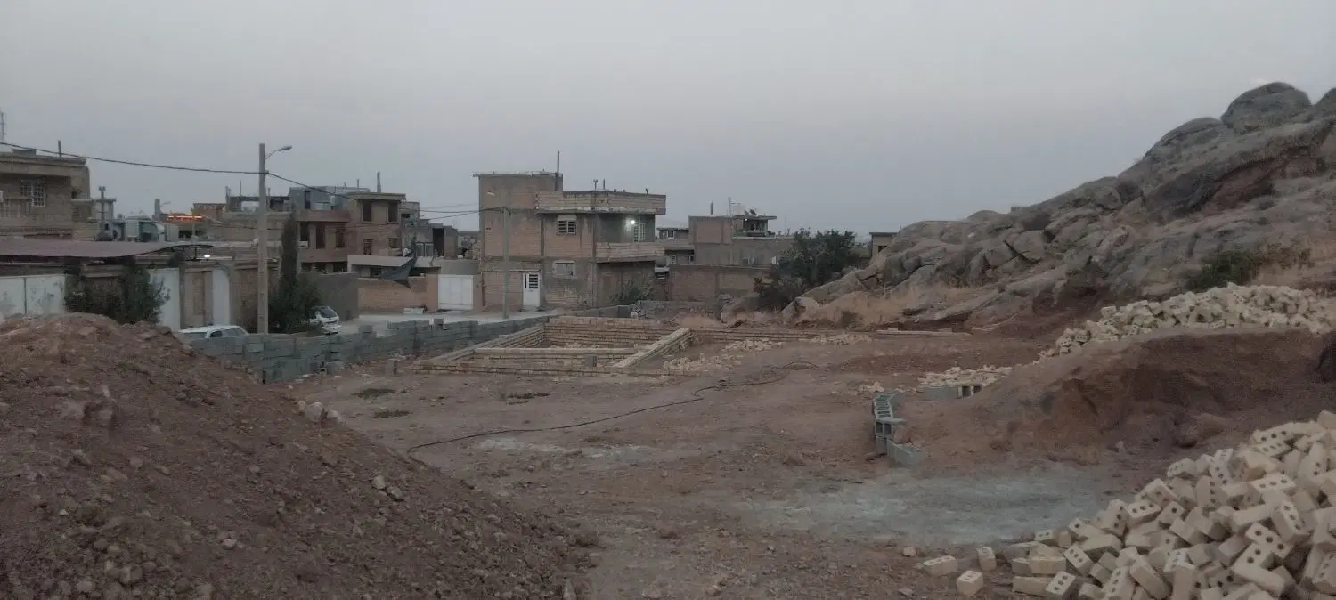 زمین در شاپورجان بالای جاده آخر کوچه ۶۷