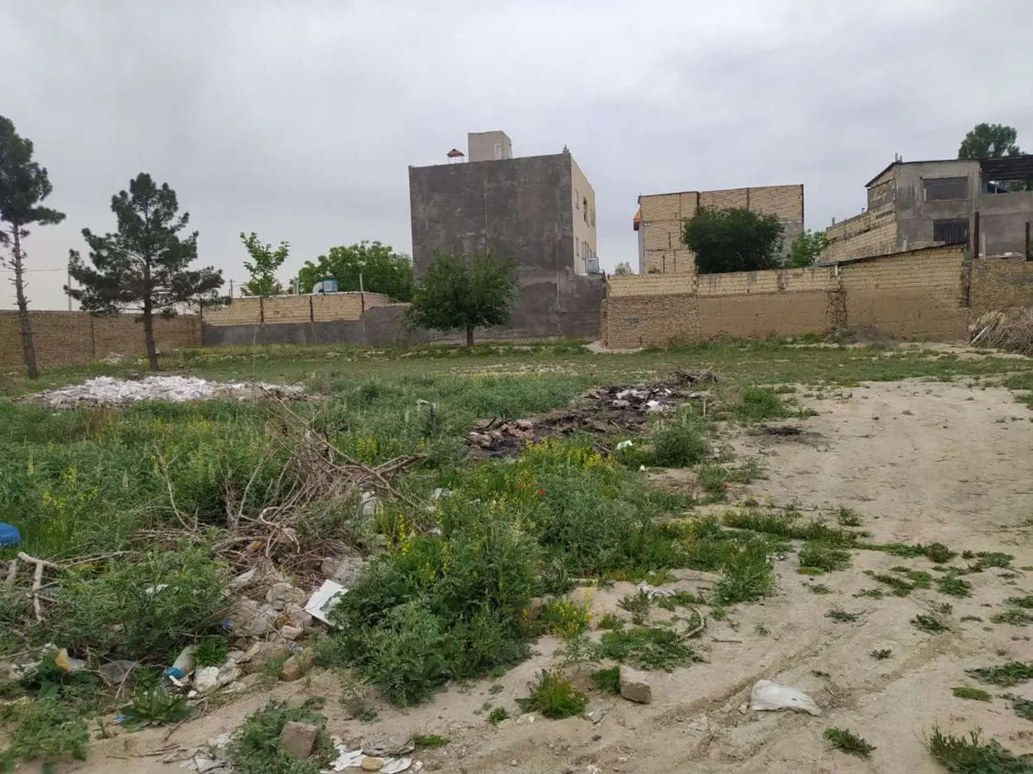 زمین مسکونی 160کشف