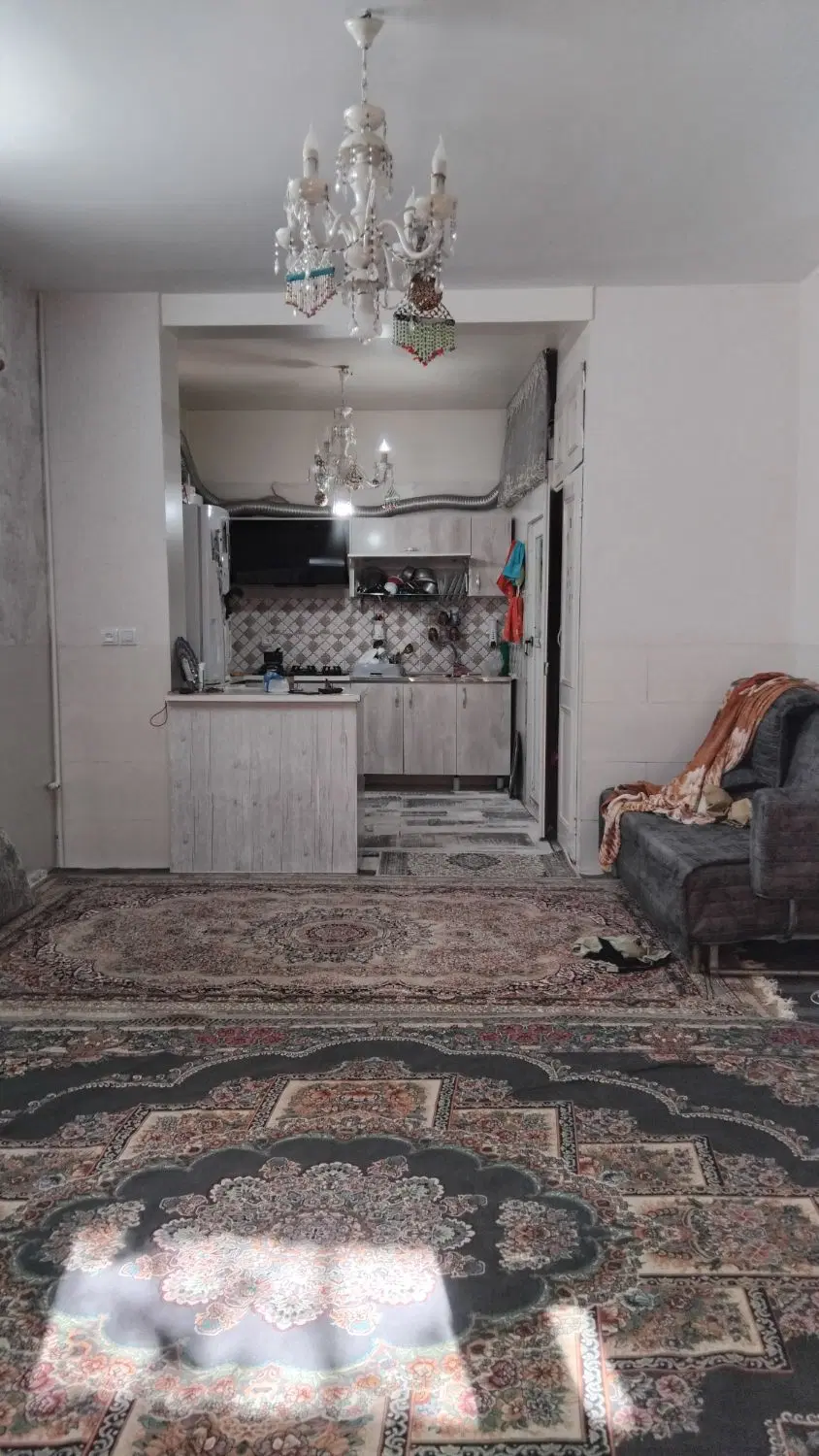 ویلایی۴۷متری نقلی۲طبقه فوق العاده تمیز