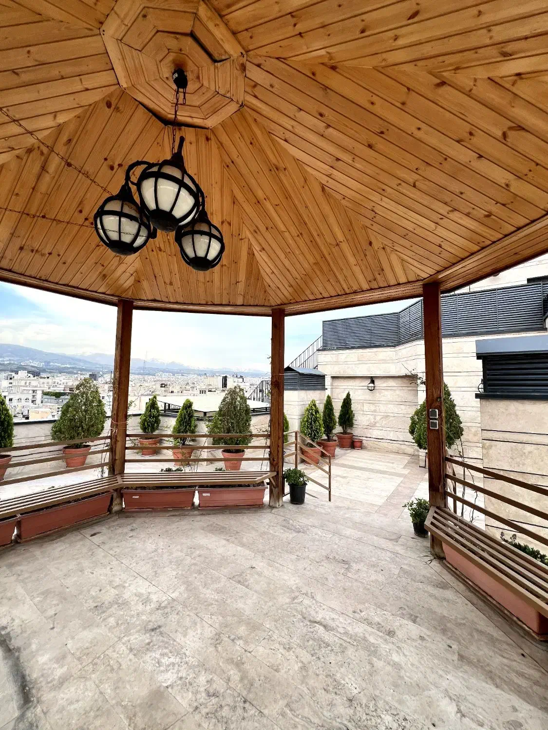 آپارتمان 135متر ۳خواب فول امکانات نارمک براتی
