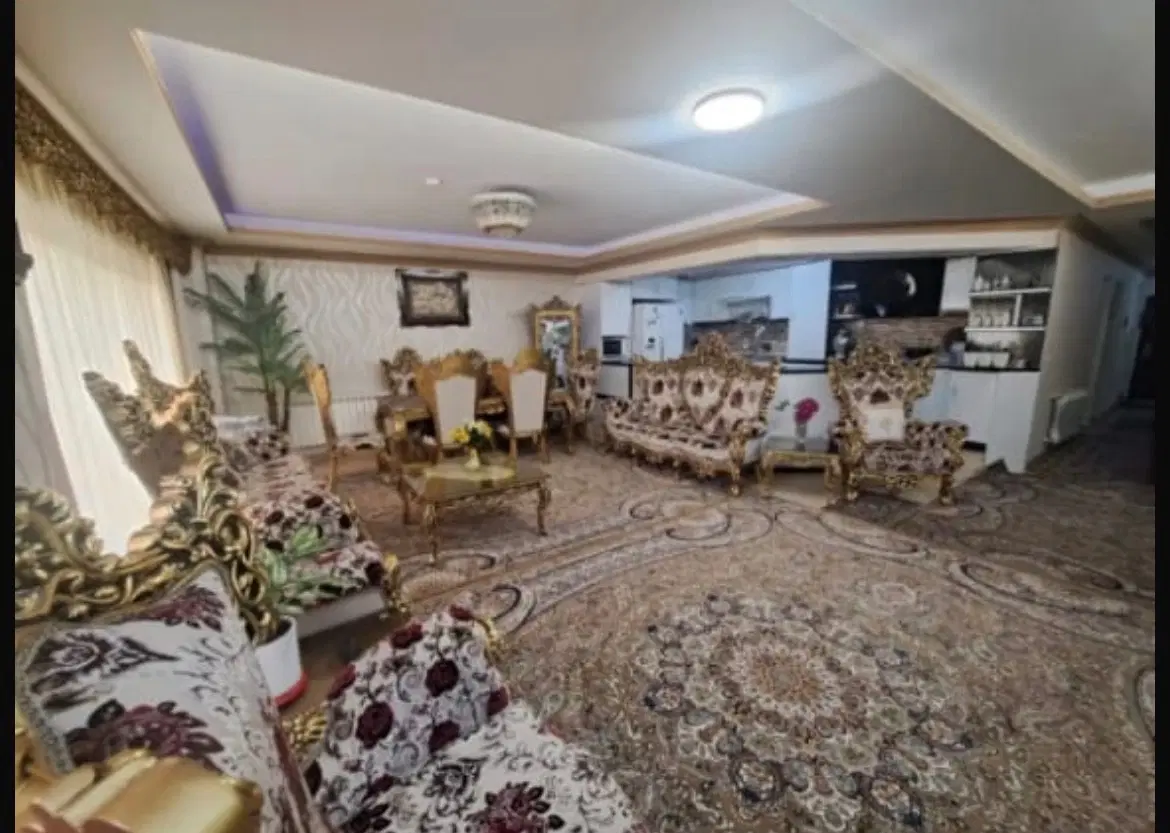 اجاره آپارتمان ۱۲۰متری ابتدای خ مخابرات(خ گلستان ۱