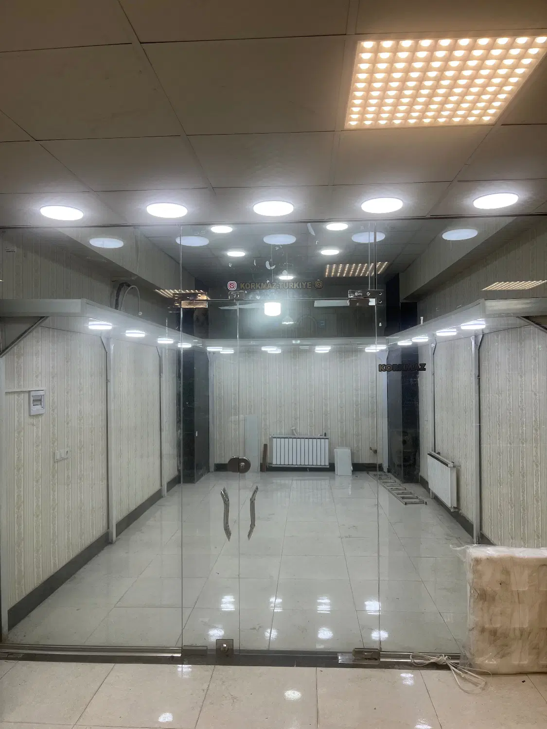 اجاره یه باب مغازه در بازار بزرگ مشروطه ( بازار )