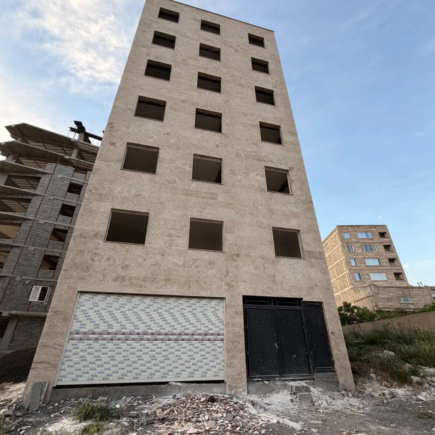 خانه ۱۶۰ متری دوشان