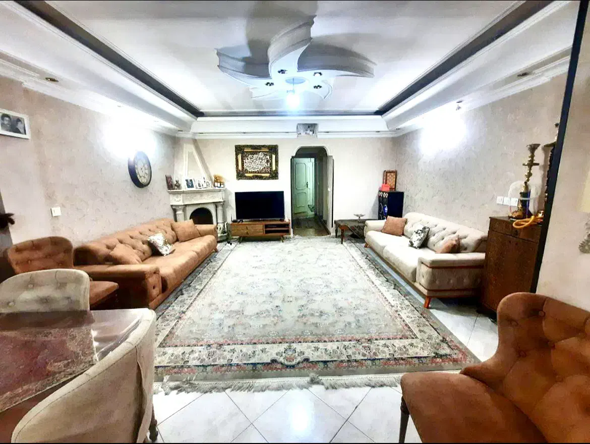 همدانی _ ۶۵ متر _ ۲خوابه